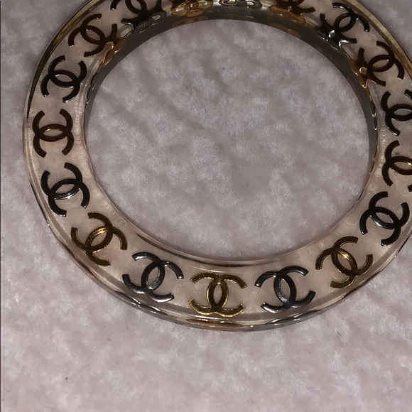 VINTAGE CHANEL BANGLE - Picture 2 of 7